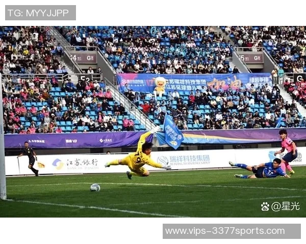 阿独立队与拉腊的激烈对决揭示了足球战术的魅力与团队合作的重要性